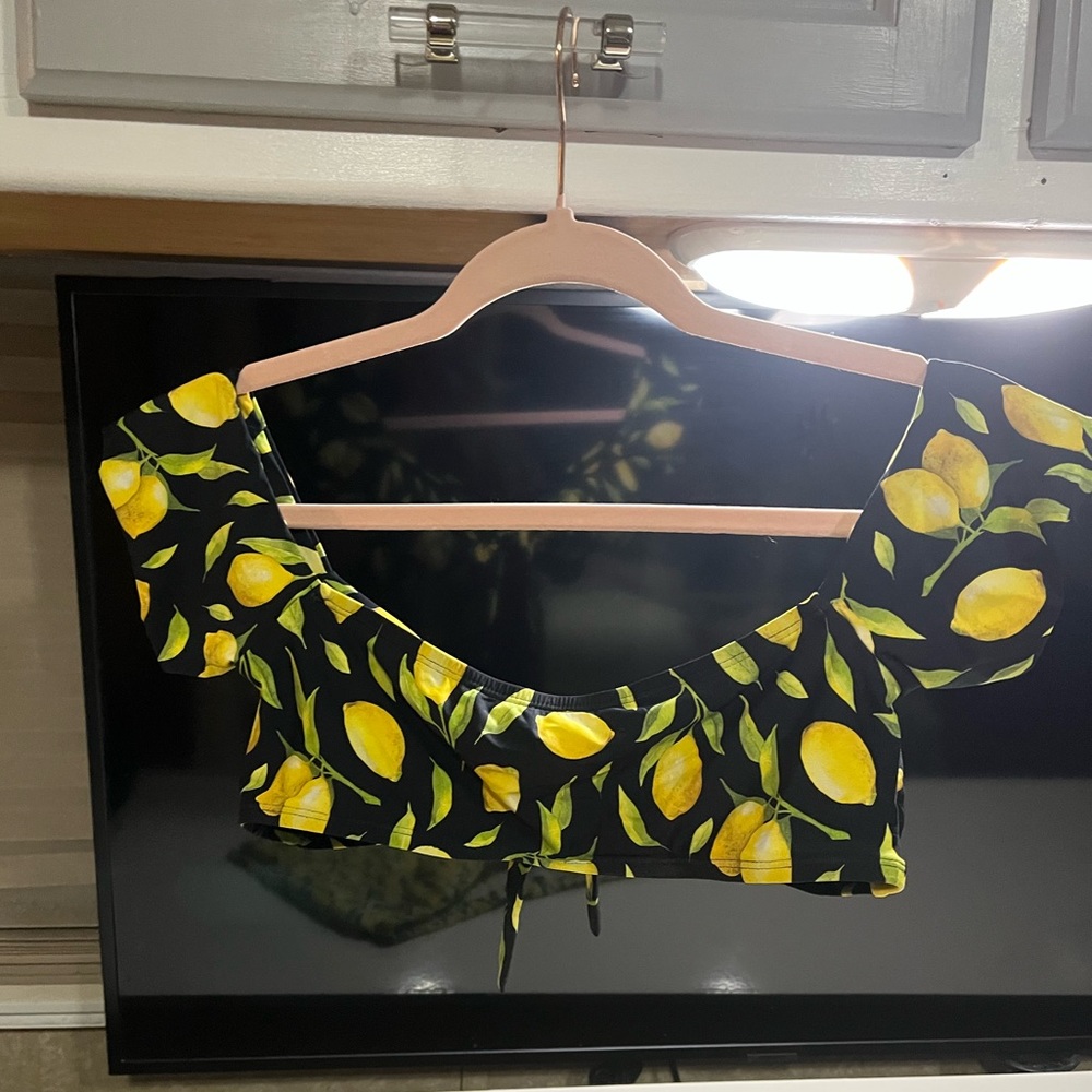 NW&WOT GIANNI BINI LEMON SWIM BUNDLE SET π - Picture 2 of 10